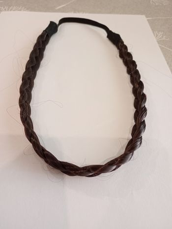 Bandeau tresse châtain