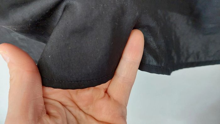 Robe noire fluide - photo numéro 3