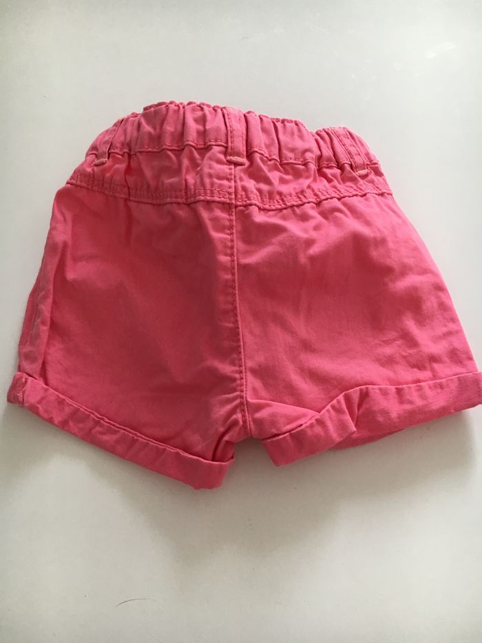 Short 6 mois - photo numéro 2