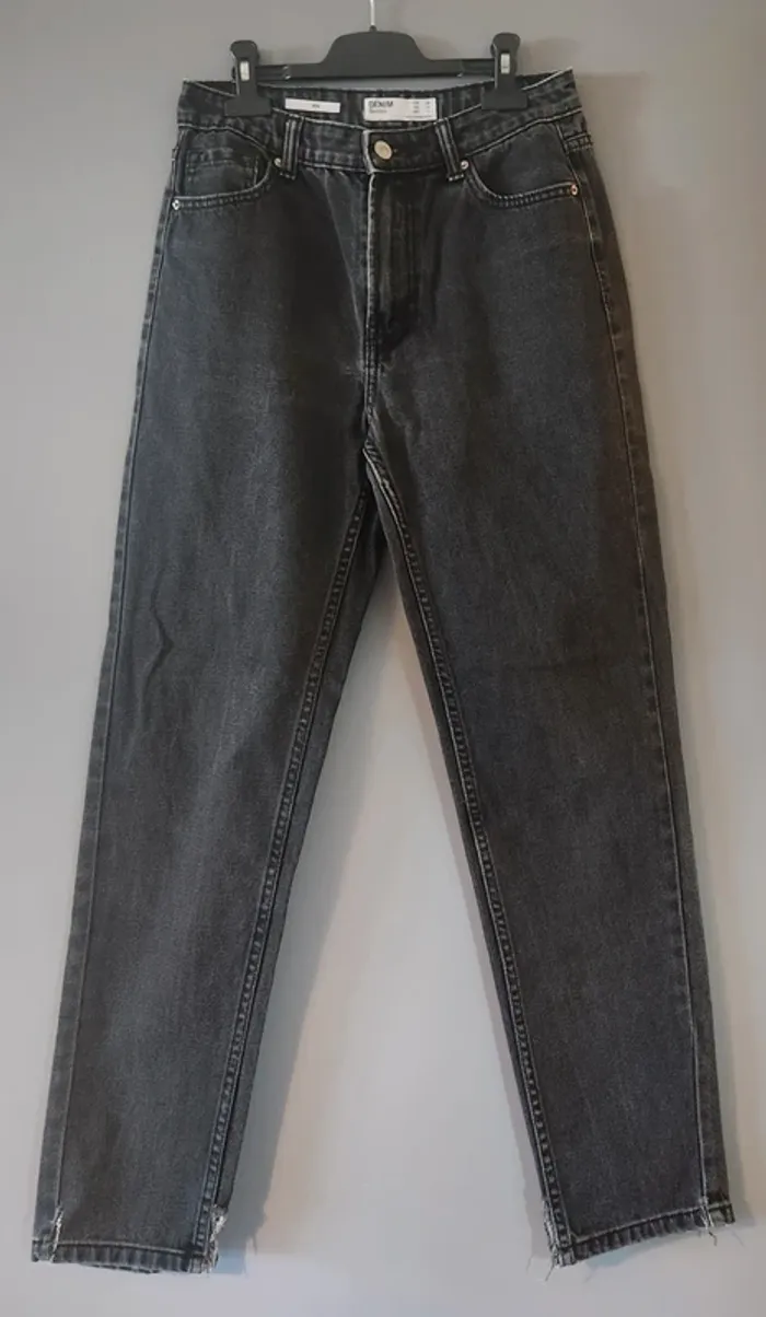 Jean Bershka T34 noir
