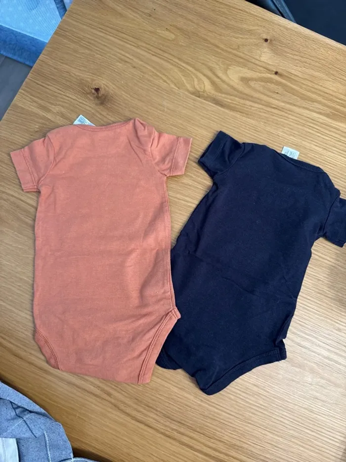 Lot de 2 bodies - photo numéro 2