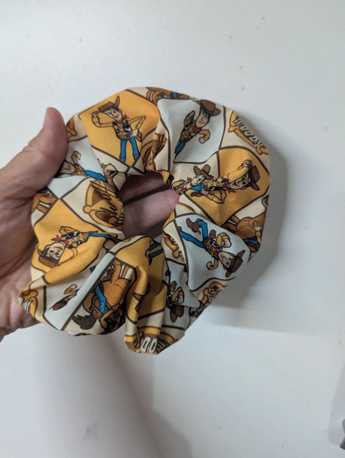 Chouchou crunchy Woody – Toy Story - photo numéro 3