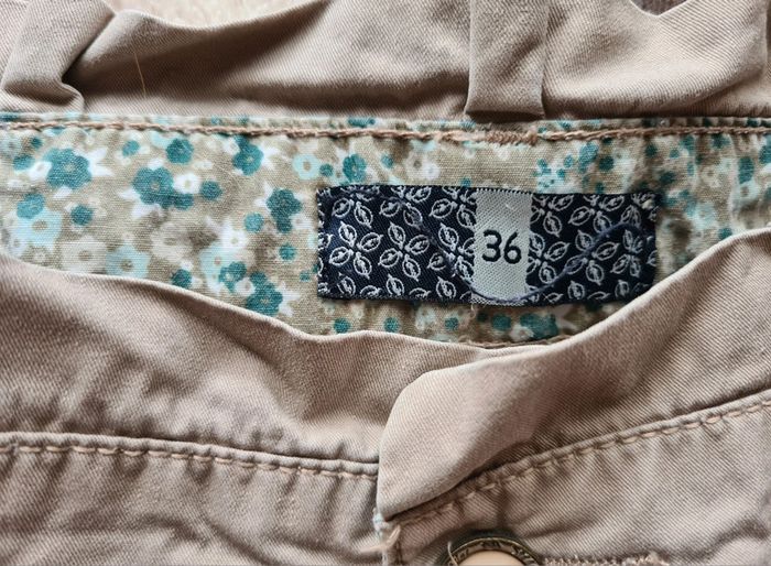 Short Stradivarius taille 36 - photo numéro 3