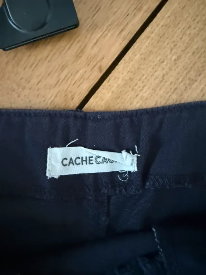 Jupe bleu marine en très bon état cache cache taille 36 - photo numéro 4