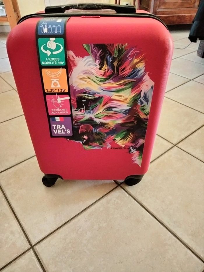 Valise neuve unie rouge tête de chien taille S 4 roues travel's