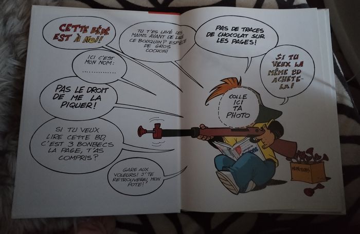 BD rigolote "Le guide junior des garçons" neuve - photo numéro 2