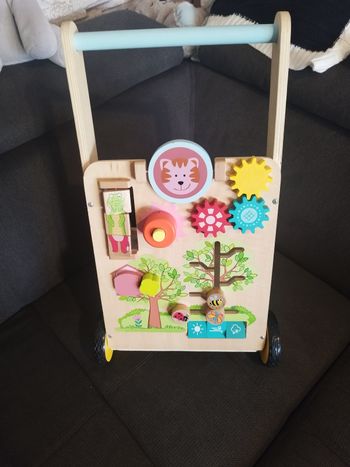 Marcheur en bois bébé 