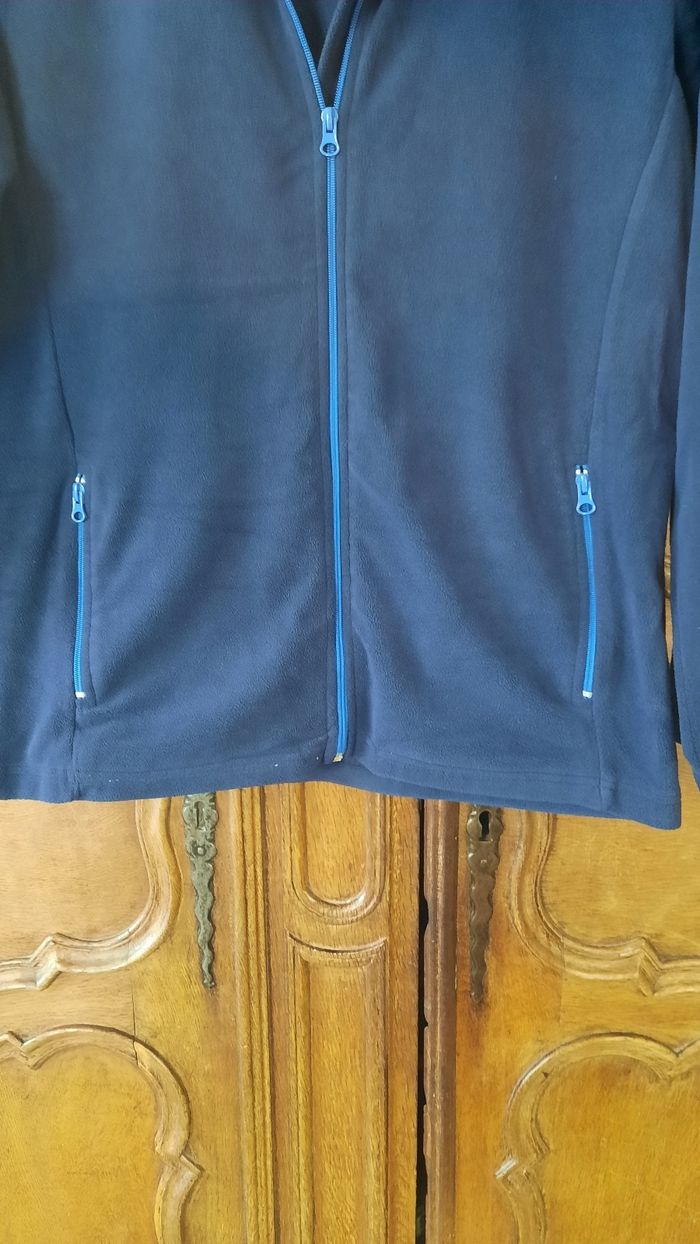 Gilet polaire taille S - photo numéro 3
