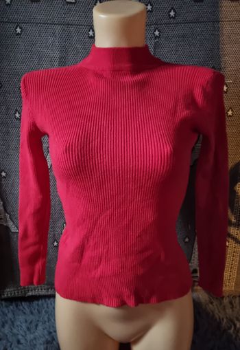 Pull col roulée côtelé rouge taille L