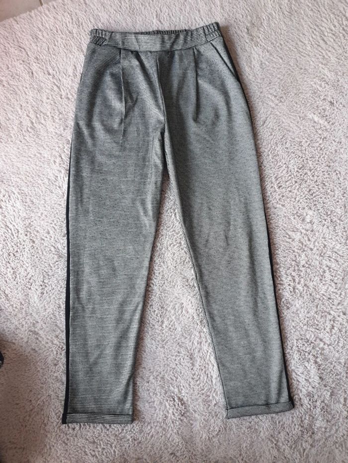 Lot de pantalons - photo numéro 3