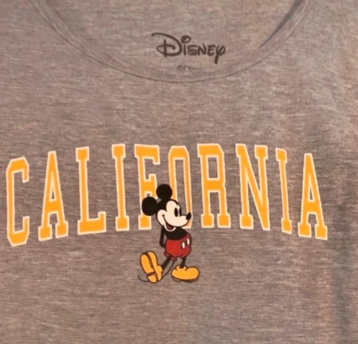 TEE shirt T-shirt Mickey Disney taille 16 ans Neuf - photo numéro 2