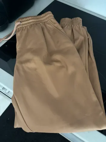 Pantalon Zara