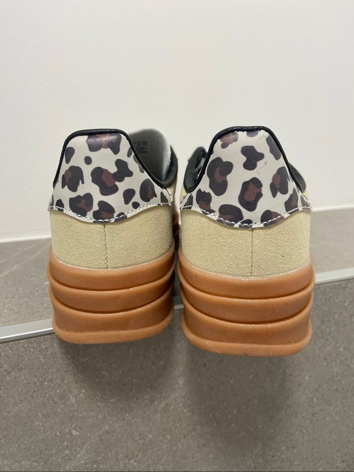 Adidas gazelle bold léopard taille 36 - photo numéro 2