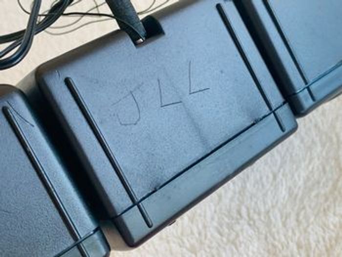 Mini Radio FM STEREO, vintage, noir, à piles - photo numéro 5