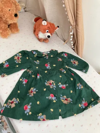 Robe verte, taille 18 mois