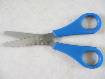 Ciseaux enfant inox + plastique bleu