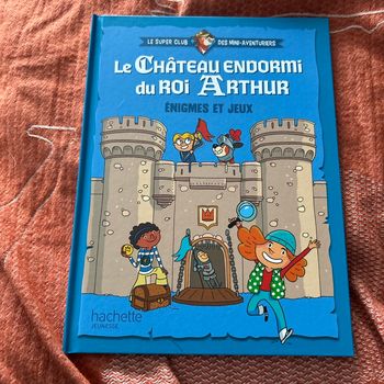 Livre Mc do le château endormi du roi Arthur neuf