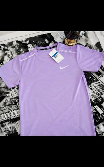 Tee shirt nike running violet Taille M