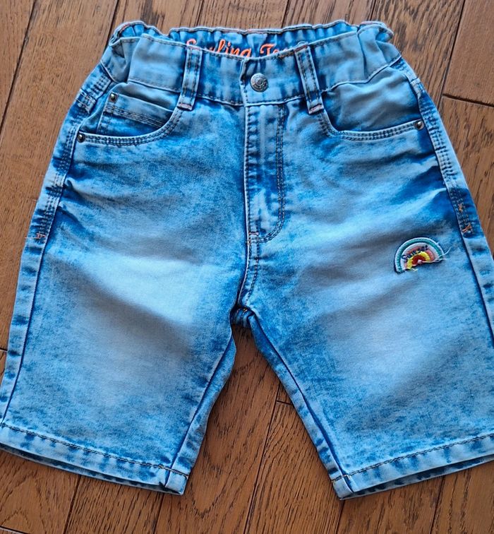 Short jean