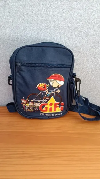 Pochette à bandoulière