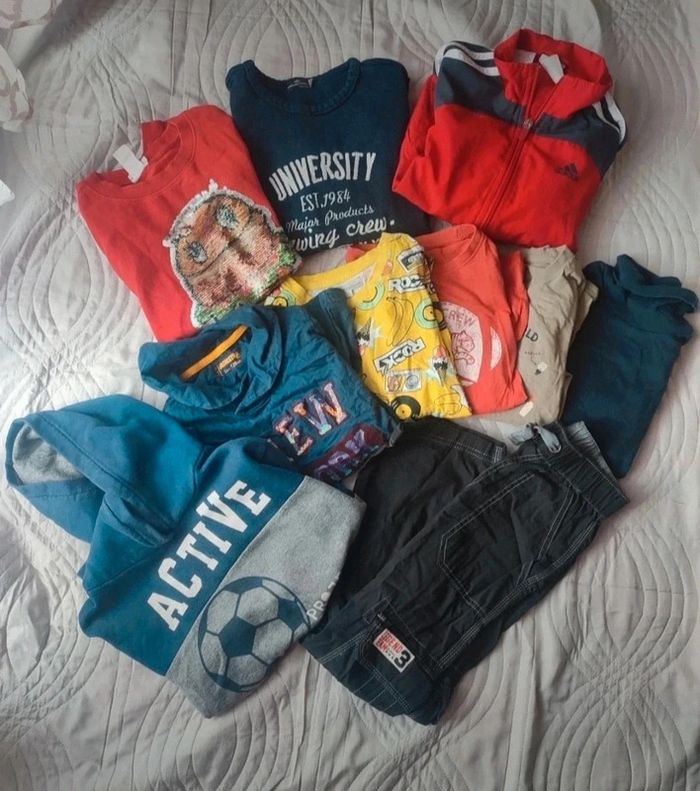 Lot garçon 8 ans , Adidas , orchestra sergent major..