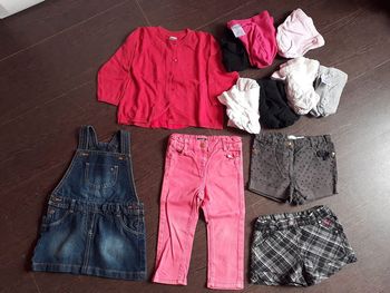 Lot de vêtements, 18 mois
