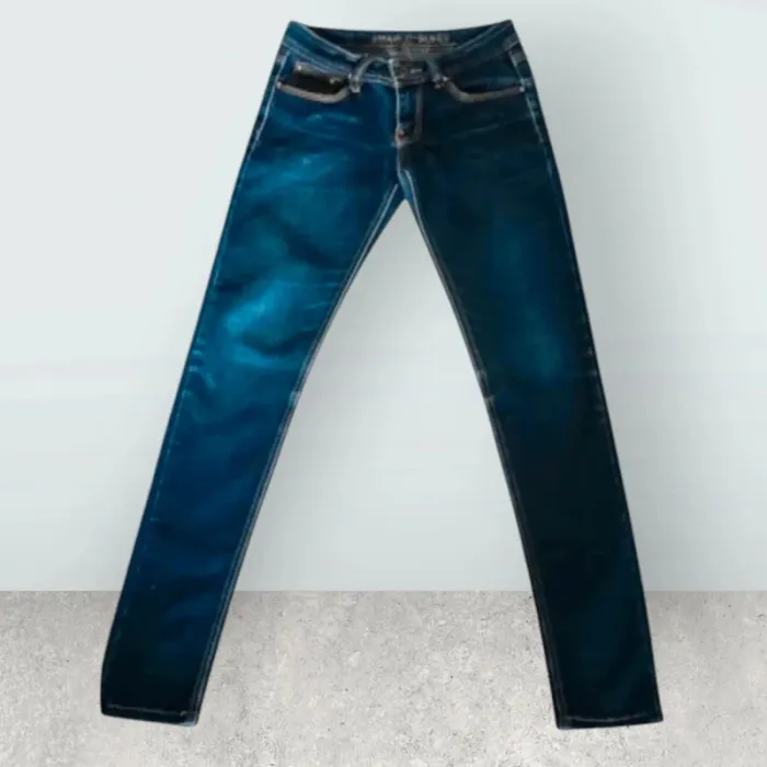 Jean Monday , coupe slim fit ,taille basse ,texture stretch - photo numéro 9