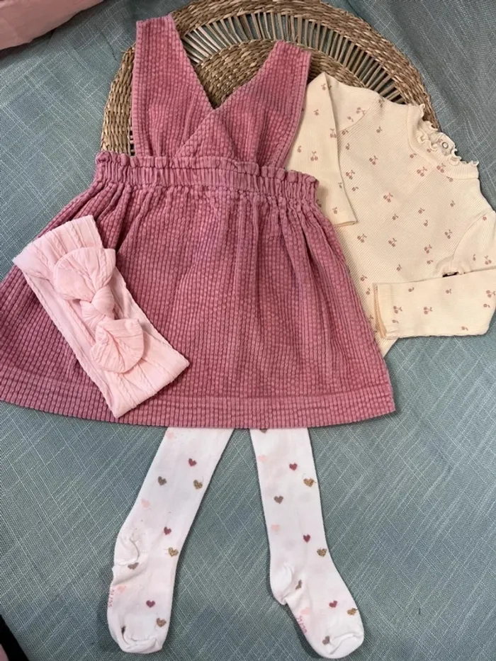 Ensemble taille 12 mois