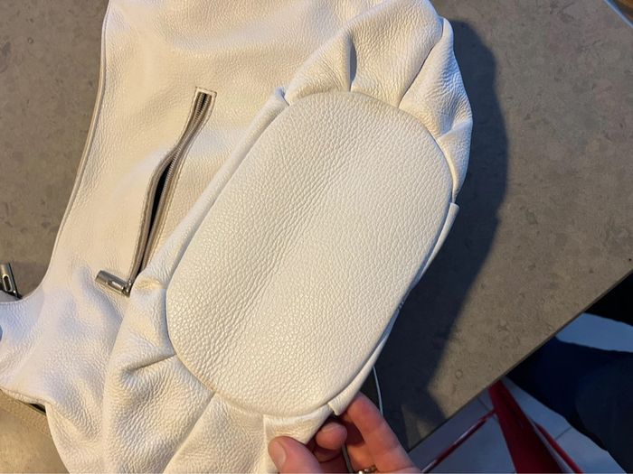 Sac à main en cuir blanc et beige - photo numéro 6