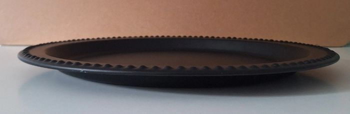 Grand plat rond noir en métal - photo numéro 3