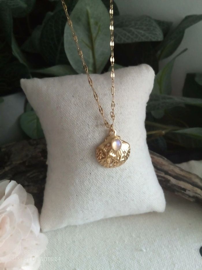 Collier coquillage zircons et pierre de lune naturelle - photo numéro 4