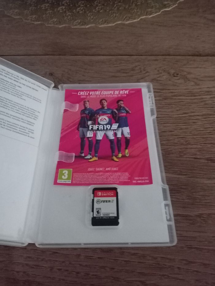 Jeux fifa 19 - photo numéro 2