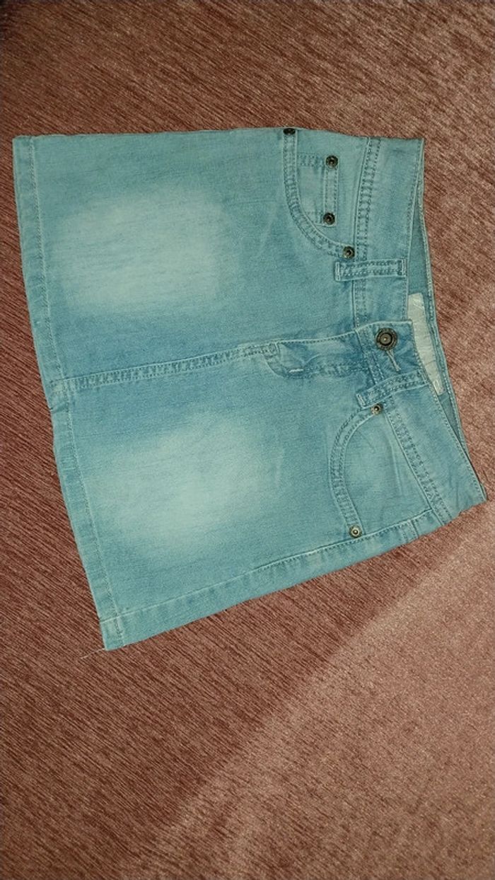 Jupe en jean 8 ans Très bon état - photo numéro 10