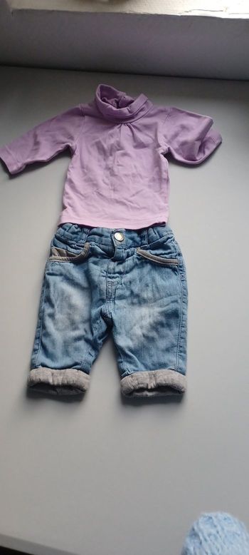Très beau ensemble bébé fille T 1 mois = 54cm