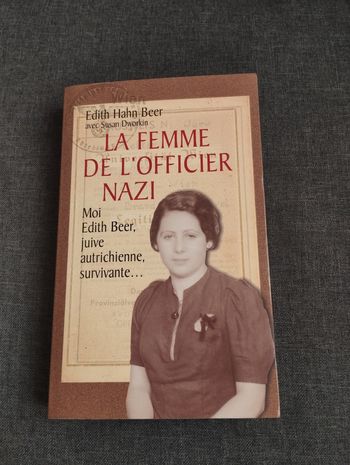 La femme de l'officier nazi