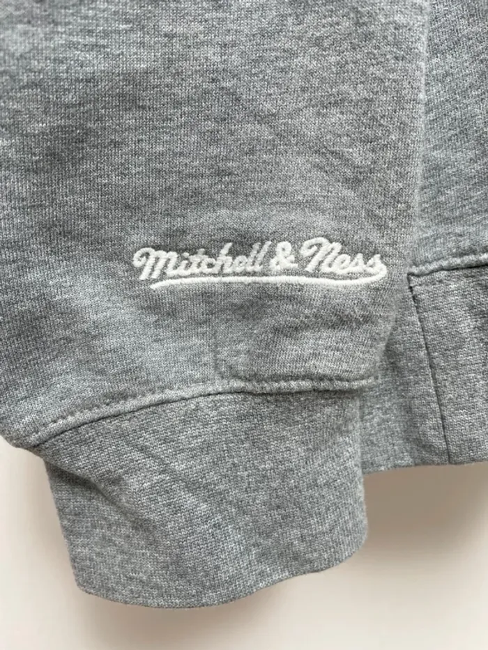 NBA Mitchell & Ness Chicago Bulls grey crewneck mens size Medium - photo numéro 2