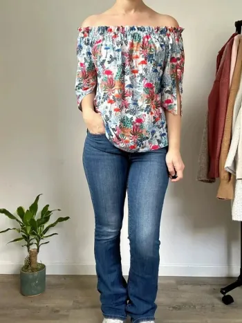 Top fleuri épaules dénudées - Taille 36/38 - Très bon état