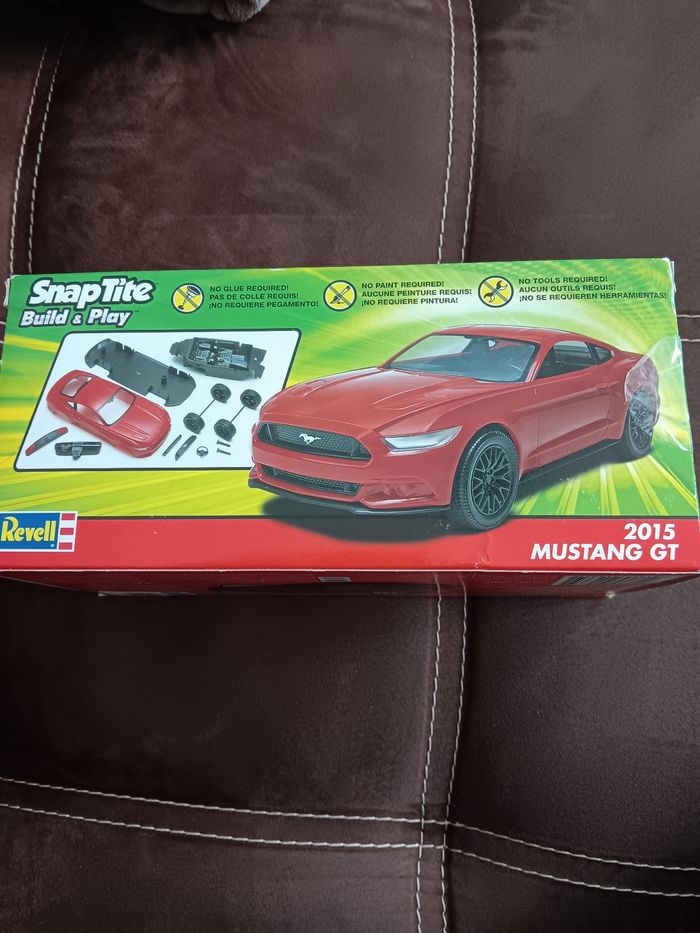 Maquette à construire Mustang GT de 2015 - photo numéro 2