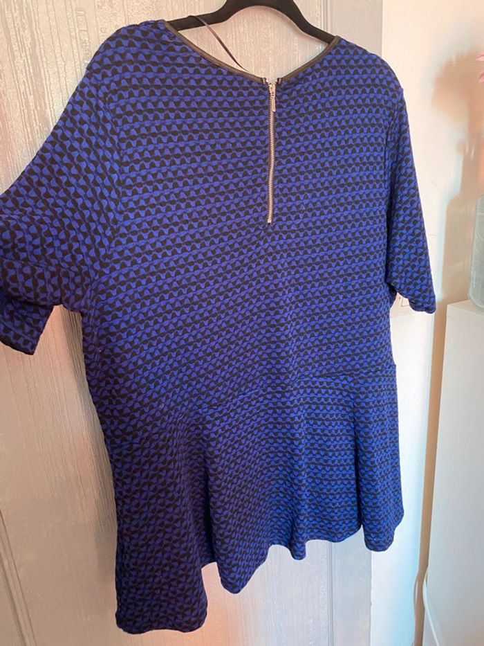 Top péplum bleu - photo numéro 2