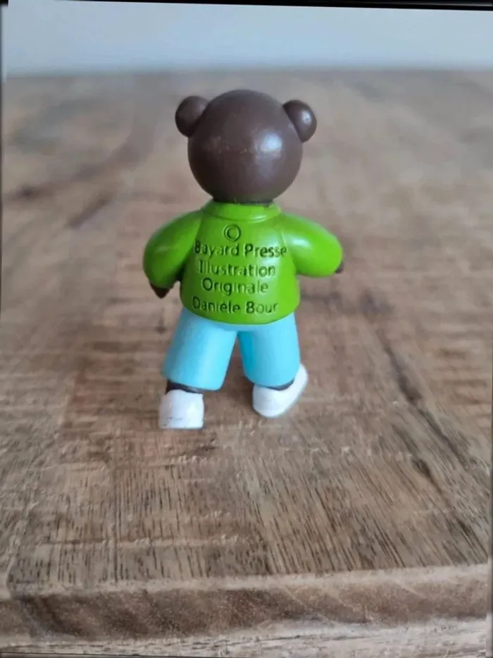 Figurine petit ours brun ballon - photo numéro 2