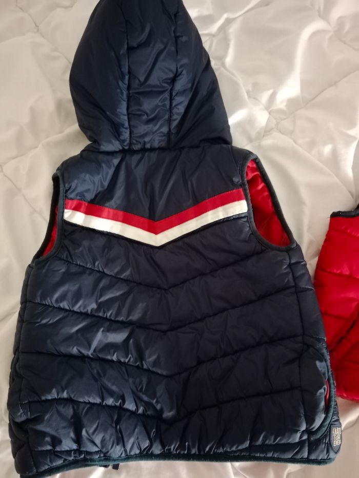 Lot 2 gilet 4 ans - photo numéro 3