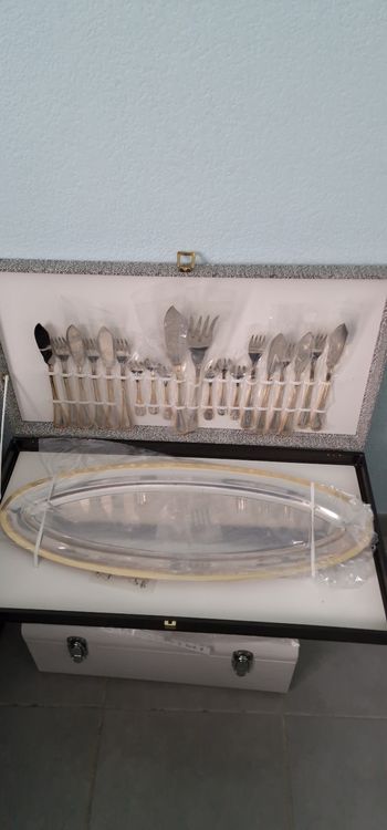 Service à poissons dans son coffret neuf