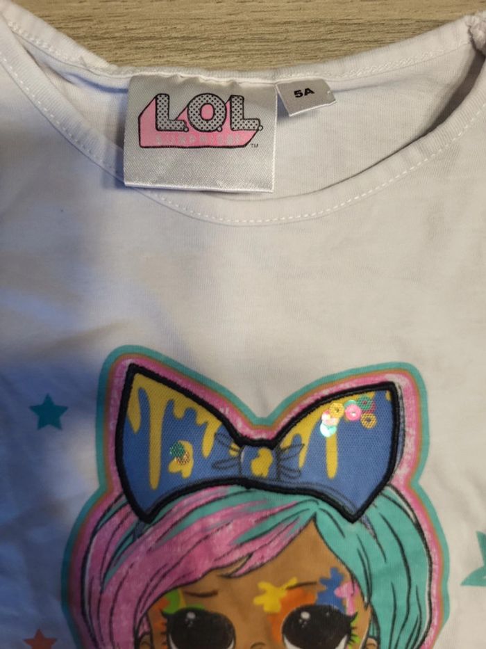 Tee shirt fille 5 ans ,lol surprise - photo numéro 2