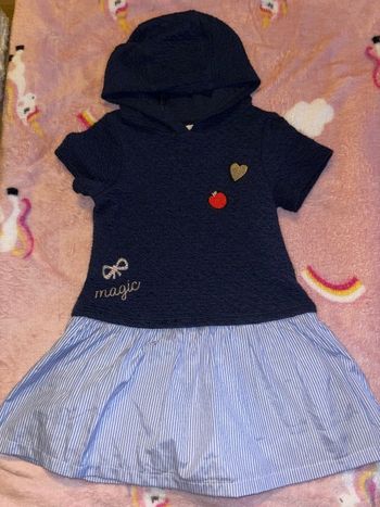 Robe à capuche