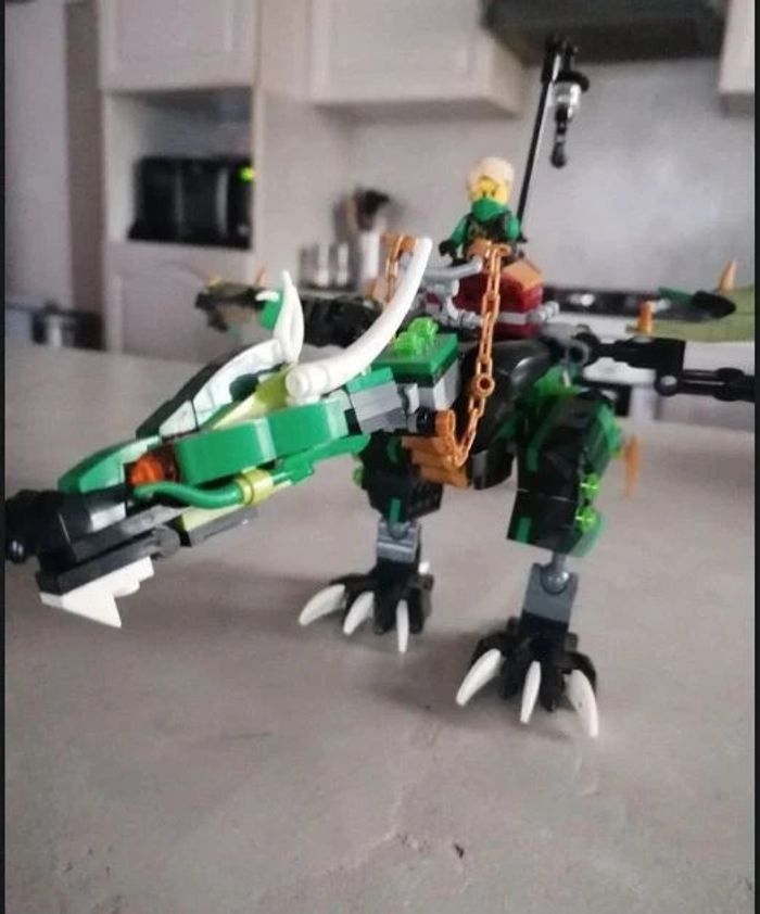 lego ninjago 70593 le dragon émeraude - photo numéro 2