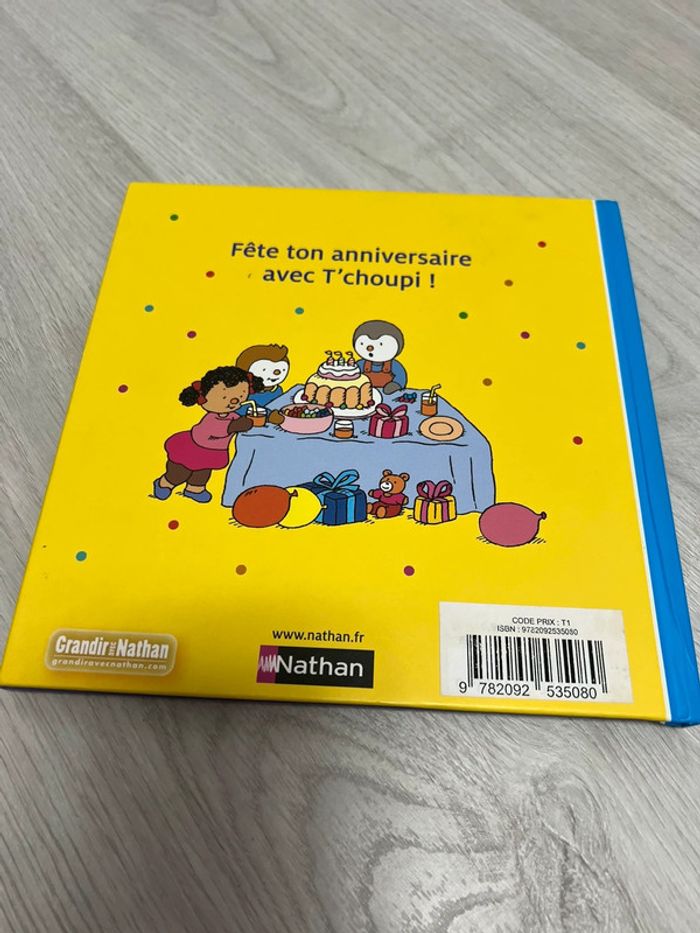 Livre T choupi fête son anniversaire - photo numéro 2