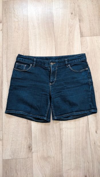 Short court en Jeans Kiabi 42