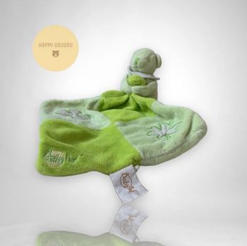 Doudou peluche Ours vert avec mouchoir trèfle phosphorescent Babynat A325