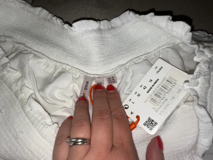 Jupe superdry neuve avec étiquette taille 42 - photo numéro 4