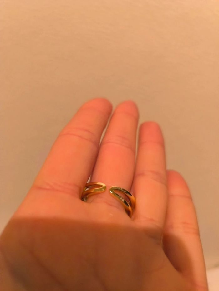 Bague , doré , acier inoxydable, neuf , taille -52 - photo numéro 2